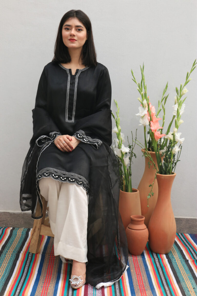 Women Embroidery Dress With Dupatta Unstitched